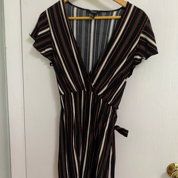 Short Sleeve Striped Sundress - Tie Waste Size M - Picture 2 of 5